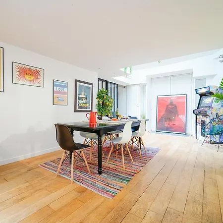 Appartement Happy Loft With Coworking & Office Parijs